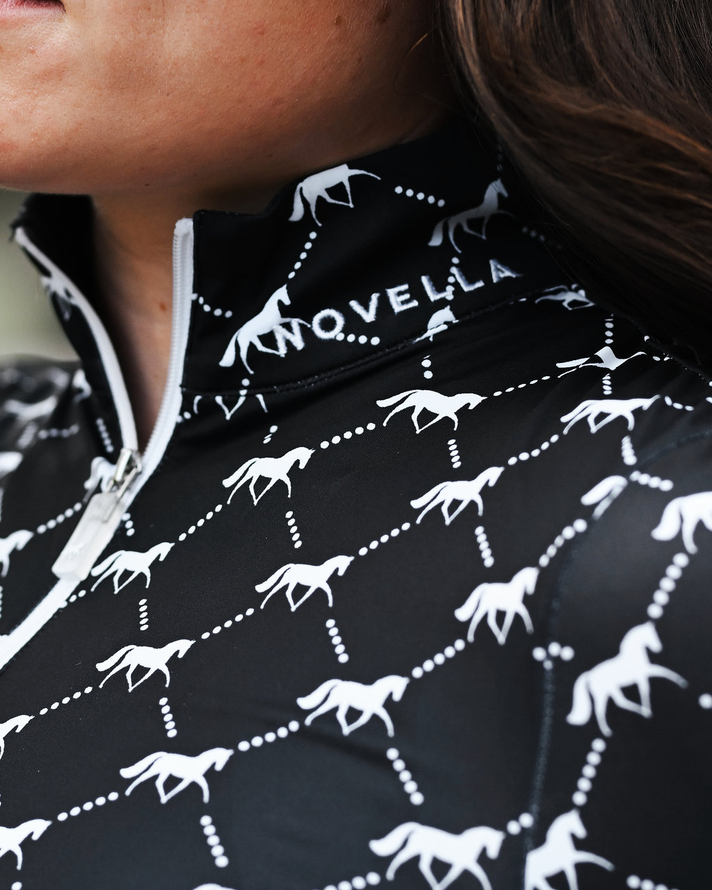 The Logo Sport Zip.