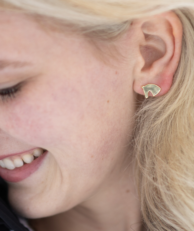 The Novella 14K Signature Earring.