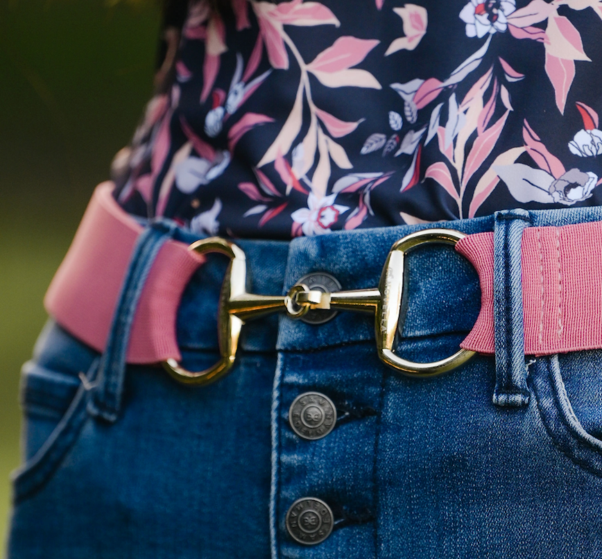 The Novella Dusty Rose Snaffle Belt.