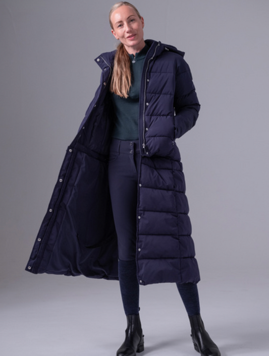 Detachable convertible Puffer Coat in Navy with leg straps