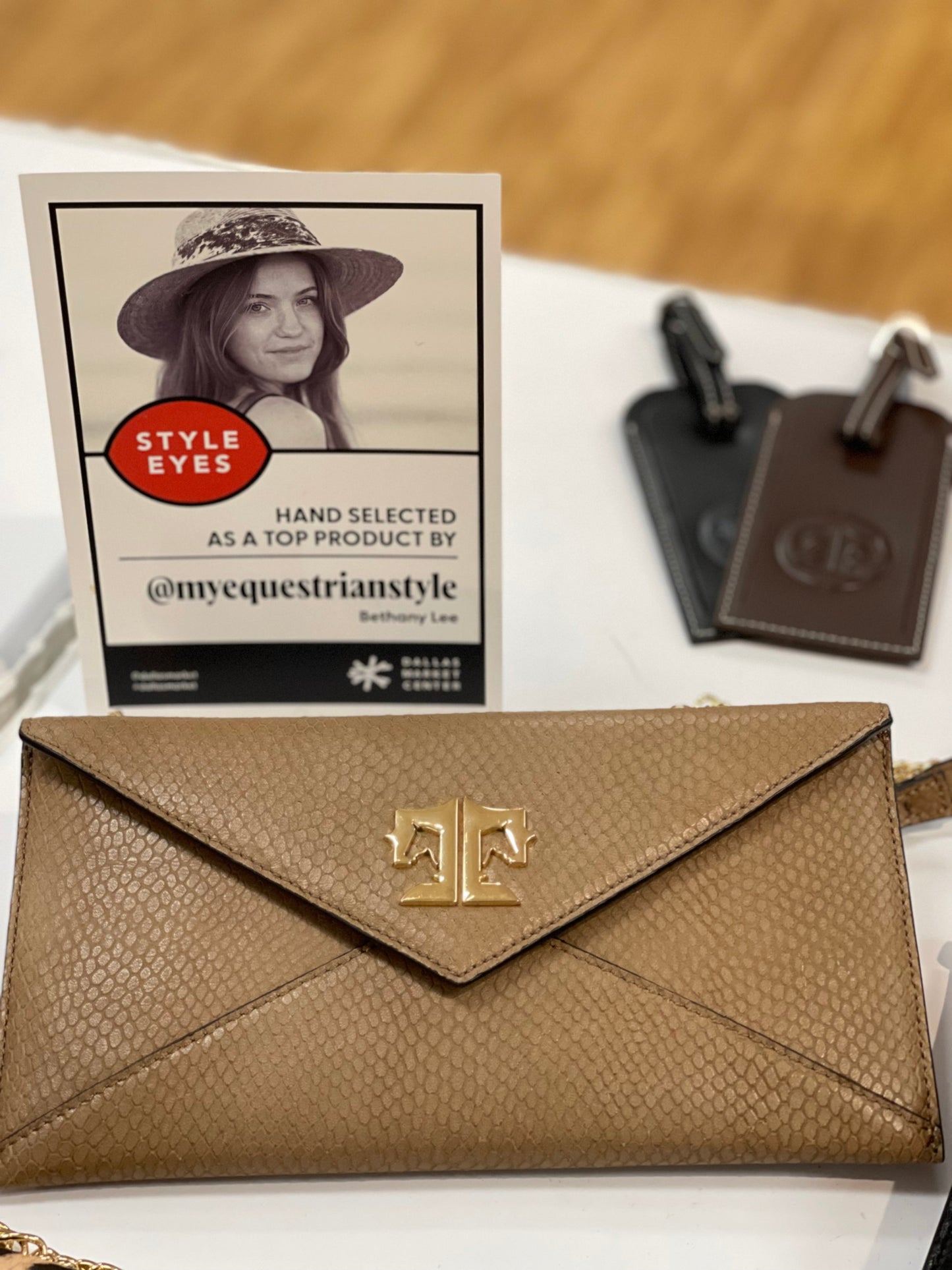 Cor De Star Clutch