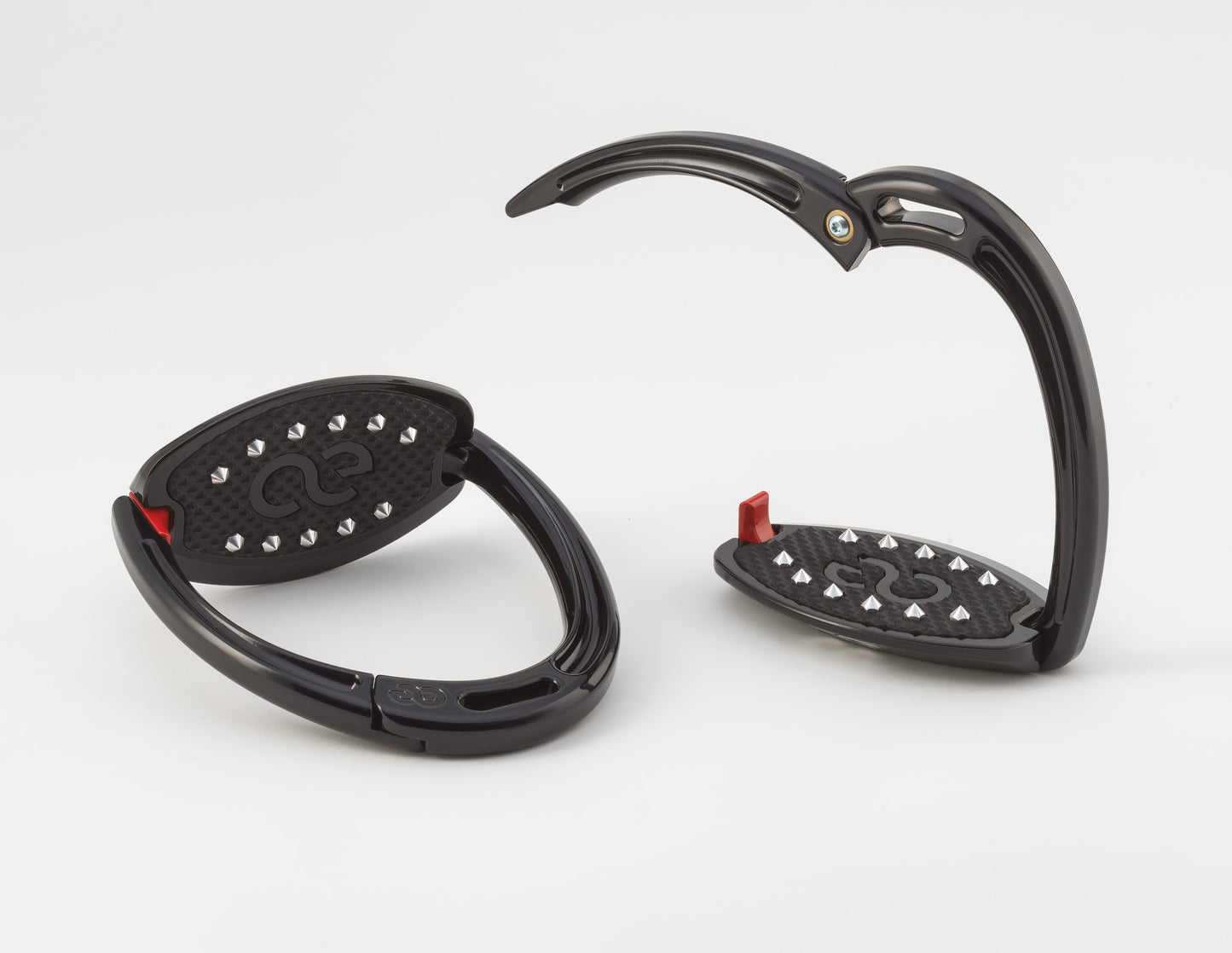 Elite Escape Stirrups
