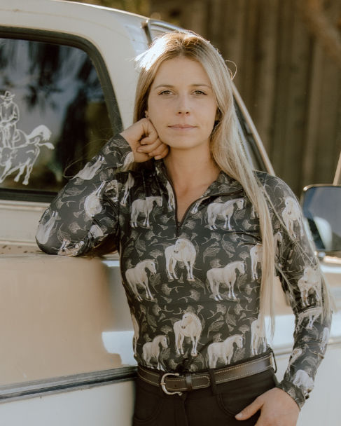 D. D. Connection Collection SHELBY Long Sleeved Training Shirt