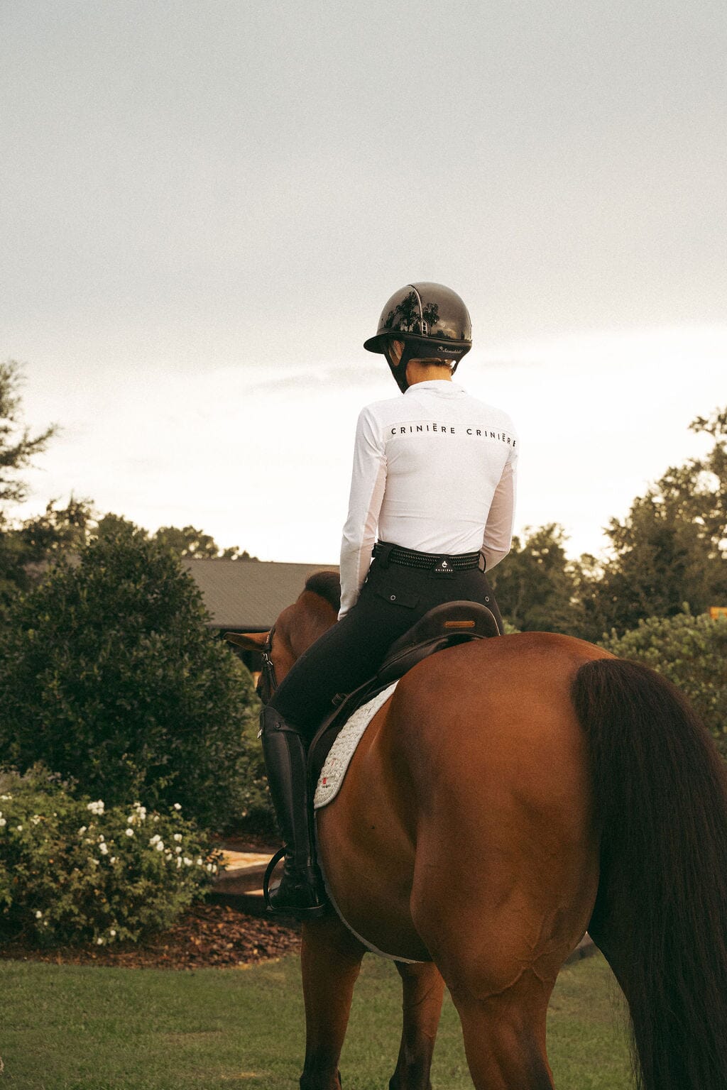 Estella Performance Chic